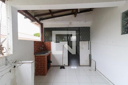 Casa à venda com 160m², 4 quartos e 2 vagasÁrea de Serviço
