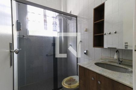 Casa à venda com 160m², 4 quartos e 2 vagasBanheiro 2 