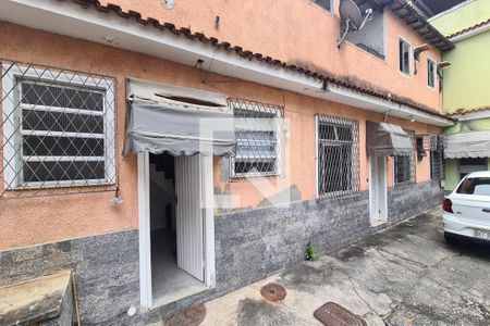 Casa à venda com 160m², 4 quartos e 2 vagasFachada