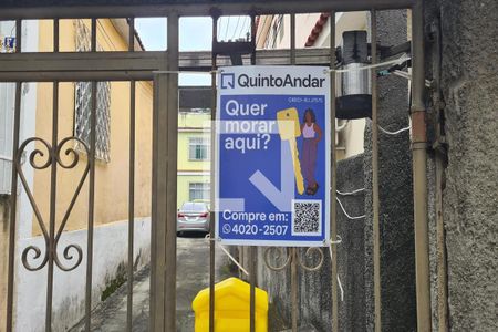 Casa à venda com 160m², 4 quartos e 2 vagasFachada do Condomínio com placa