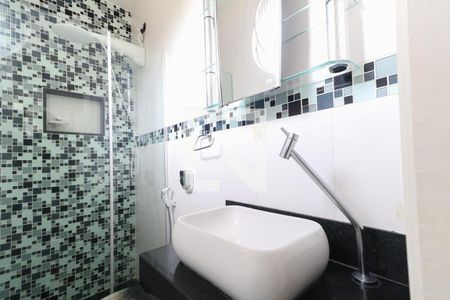 Casa à venda com 160m², 4 quartos e 2 vagasBanheiro