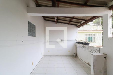 Casa à venda com 160m², 4 quartos e 2 vagasÁrea de Serviço