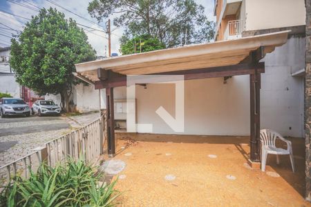 Casa à venda com 160m², 2 quartos e 2 vagas Casa à venda com 160m², 2 quartos e 2 vagasGaragem