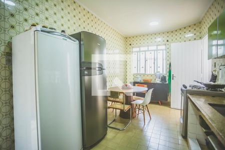 Casa à venda com 160m², 2 quartos e 2 vagas Casa à venda com 160m², 2 quartos e 2 vagasCozinha