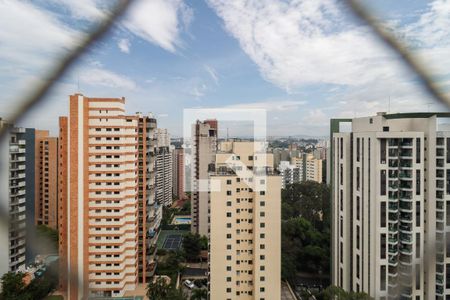 Apartamento à venda com 300m², 4 quartos e 4 vagas Apartamento à venda com 300m², 4 quartos e 4 vagasVista do Quarto 3