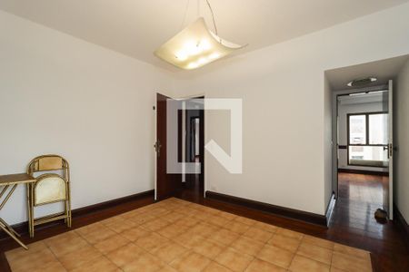 Apartamento à venda com 300m², 4 quartos e 4 vagas Apartamento à venda com 300m², 4 quartos e 4 vagasCopa