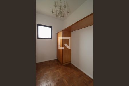 Apartamento à venda com 300m², 4 quartos e 4 vagas Apartamento à venda com 300m², 4 quartos e 4 vagasÁrea de Serviço