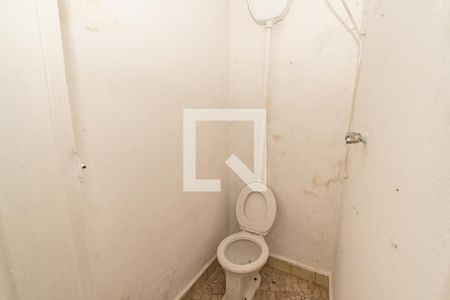 Casa à venda com 318m², 2 quartos e 1 vaga Casa à venda com 318m², 2 quartos e 1 vagaCasa 3 - banheiro