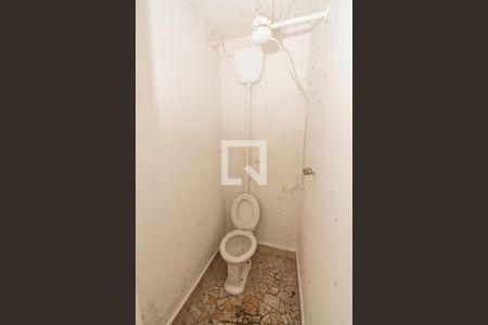 Casa à venda com 318m², 2 quartos e 1 vaga Casa à venda com 318m², 2 quartos e 1 vagaCasa 3 - banheiro