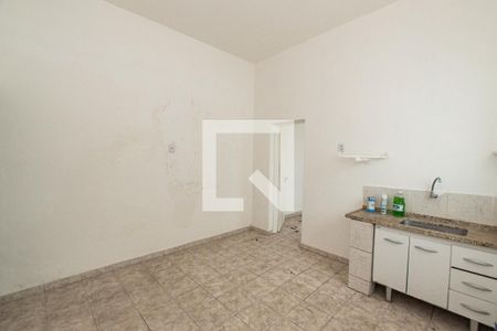 Casa à venda com 318m², 2 quartos e 1 vaga Casa à venda com 318m², 2 quartos e 1 vagaCozinha