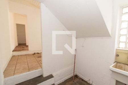 Casa à venda com 318m², 2 quartos e 1 vaga Casa à venda com 318m², 2 quartos e 1 vagaCasa 2 - área de serviço