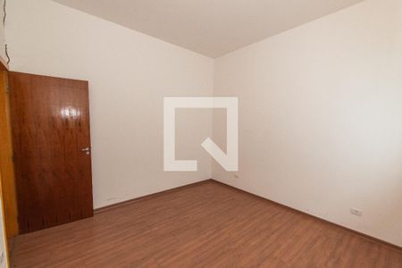 Casa à venda com 318m², 2 quartos e 1 vaga Casa à venda com 318m², 2 quartos e 1 vagaCasa 4 - quarto 1