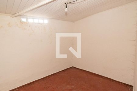 Casa à venda com 318m², 2 quartos e 1 vaga Casa à venda com 318m², 2 quartos e 1 vagaCasa 3 - quarto