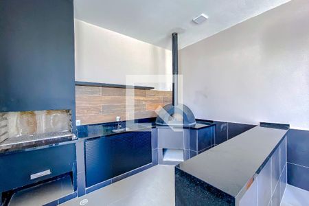 Apartamento para alugar com 35m², 2 quartos e sem vagaÁrea comum - Churrasqueira