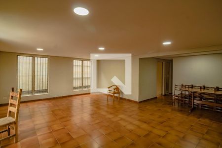 Apartamento à venda com 58m², 2 quartos e 1 vagaÁrea comum