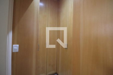 Apartamento à venda com 260m², 3 quartos e 4 vagasCloset Quarto 3 suíte