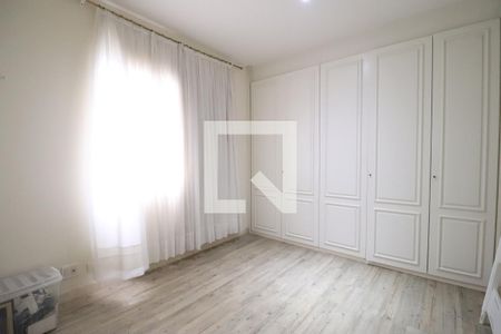 Apartamento à venda com 260m², 3 quartos e 4 vagasQuarto 2 suíte