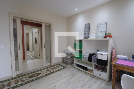 Apartamento à venda com 260m², 3 quartos e 4 vagasQuarto 3 suíte