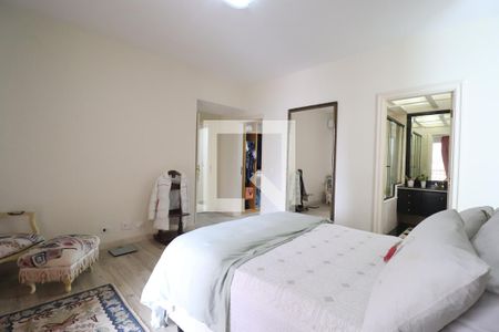 Apartamento à venda com 260m², 3 quartos e 4 vagasQuarto 1 suíte