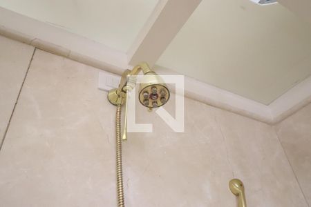 Apartamento à venda com 260m², 3 quartos e 4 vagasBanheiro Quarto 1 suíte