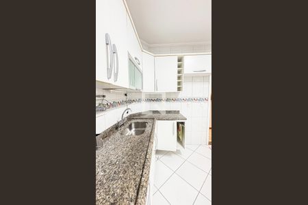 Apartamento à venda com 113m², 3 quartos e 2 vagas Apartamento à venda com 113m², 3 quartos e 2 vagasCozinha