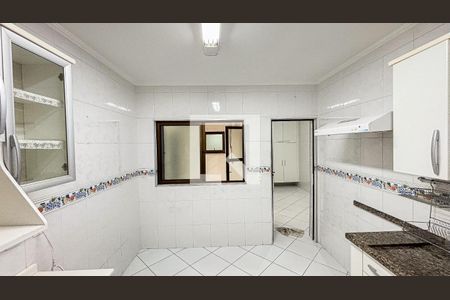 Apartamento à venda com 113m², 3 quartos e 2 vagas Apartamento à venda com 113m², 3 quartos e 2 vagasCozinha