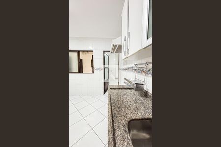 Apartamento à venda com 113m², 3 quartos e 2 vagas Apartamento à venda com 113m², 3 quartos e 2 vagasCozinha