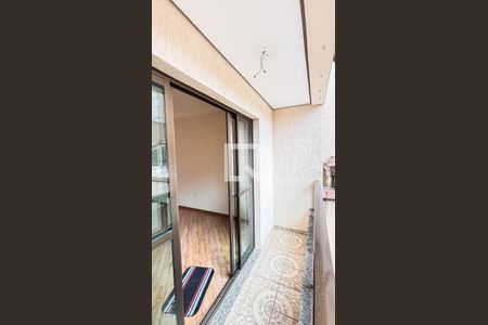 Apartamento à venda com 113m², 3 quartos e 2 vagas Apartamento à venda com 113m², 3 quartos e 2 vagasVaranda