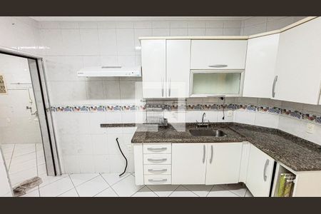 Apartamento à venda com 113m², 3 quartos e 2 vagas Apartamento à venda com 113m², 3 quartos e 2 vagasCozinha
