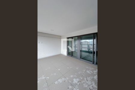 Apartamento à venda com 105m², 3 quartos e 2 vagasVaranda da Sala