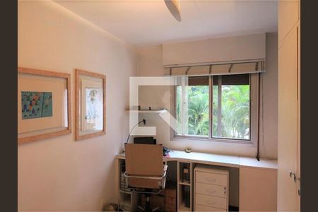 Apartamento à venda com 160m², 3 quartos e 4 vagas