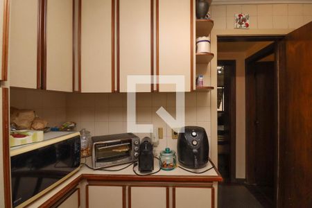 Apartamento à venda com 180m², 4 quartos e 2 vagasCozinha