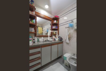 Apartamento à venda com 180m², 4 quartos e 2 vagasBanheiro da Suíte