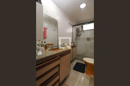 Apartamento à venda com 180m², 4 quartos e 2 vagasBanheiro