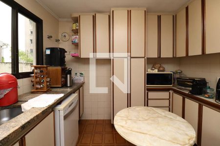 Apartamento à venda com 180m², 4 quartos e 2 vagasCozinha