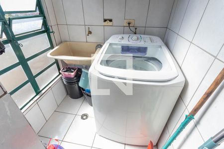 Área de serviço de apartamento para alugar com 2 quartos, 56m² em Conceição, Diadema