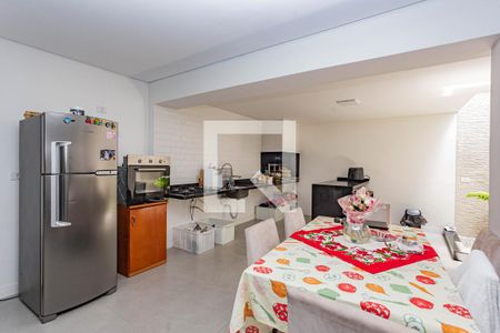 Apartamento à venda com 200m², 3 quartos e 2 vagasCozinha