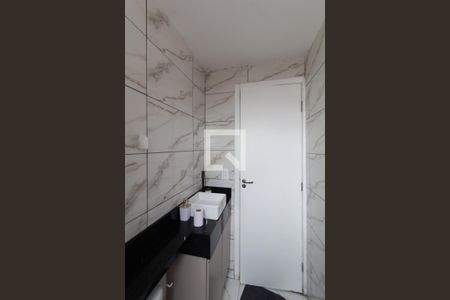 Apartamento para alugar com 44m², 2 quartos e sem vaga Apartamento para alugar com 44m², 2 quartos e sem vagaBanheiro
