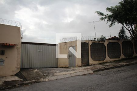 Casa à venda com 60m², 2 quartos e 1 vagaFachada