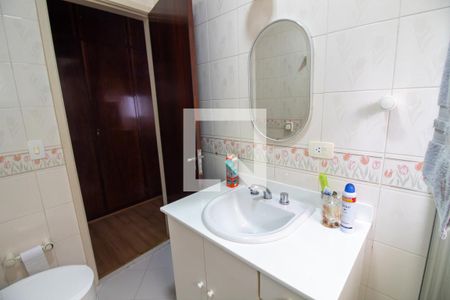 Casa à venda com 179m², 3 quartos e 2 vagasBanheiro Social