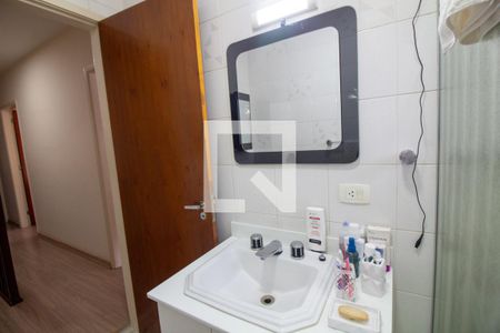 Casa à venda com 179m², 3 quartos e 2 vagasBanheiro do Quarto 2