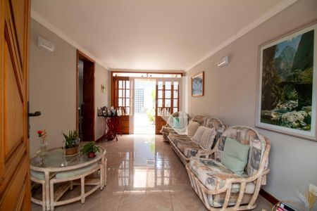 Casa à venda com 179m², 3 quartos e 2 vagasHall de entrada