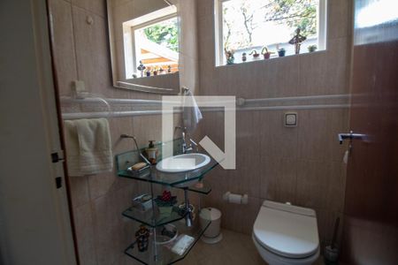 Casa à venda com 179m², 3 quartos e 2 vagasBanheiro Social 2