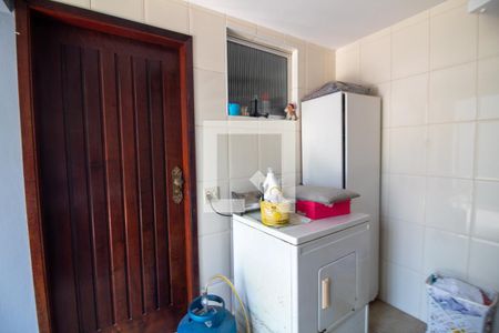 Casa à venda com 179m², 3 quartos e 2 vagasÁrea de Serviço