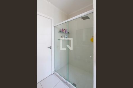 Casa à venda com 250m², 5 quartos e 2 vagasBanheiro Quarto 5 suíte