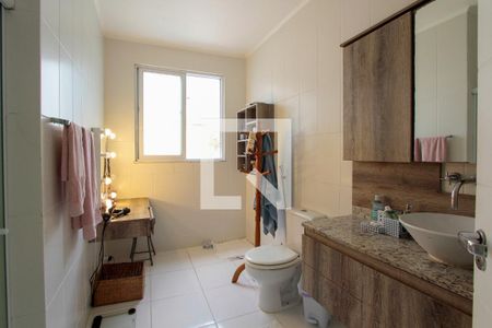 Casa à venda com 250m², 5 quartos e 2 vagasBanheiro Quarto 5 suíte