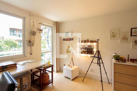 Casa à venda com 250m², 5 quartos e 2 vagasQuarto 2 suíte