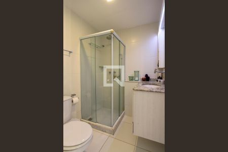 Casa à venda com 250m², 5 quartos e 2 vagasBanheiro Quarto 2 suíte