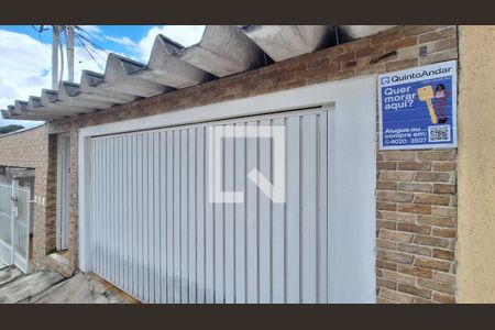 Casa para alugar com 50m², 1 quarto e 2 vagas Casa para alugar com 50m², 1 quarto e 2 vagasFachada e Placa OZRR-91