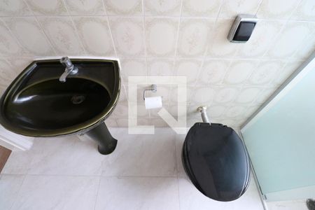 Casa para alugar com 50m², 1 quarto e 2 vagasBanheiro